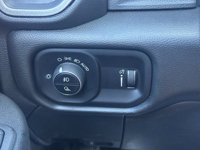 2026 RAM 2500 Tradesman - Photo 33