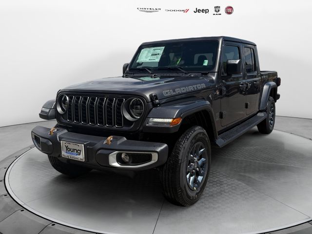 2026 Jeep Gladiator 85th Anniversary Edition Auto's photo