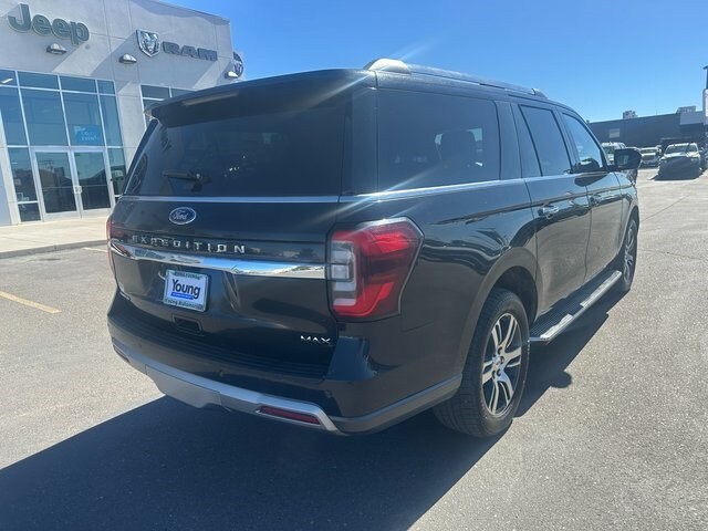 2023 Ford Expedition MAX Limited photo 3