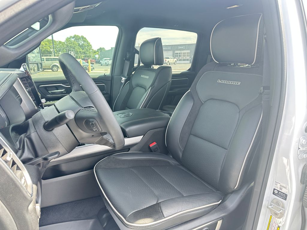 2026 RAM 1500 Laramie - Photo 13