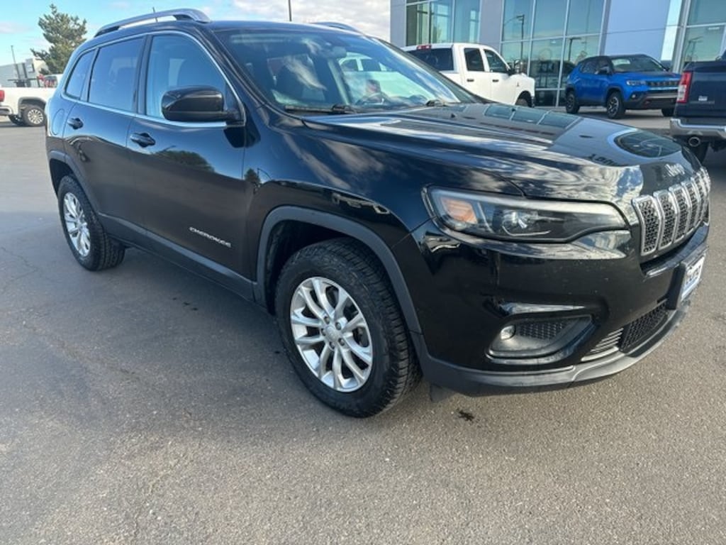 Used 2019 Jeep Cherokee Latitude 4x4 SUV