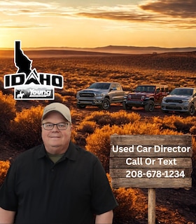 Staff member Mike Gailey from ID_1985ad35904d