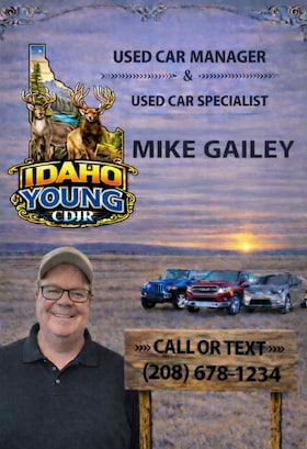 Staff member Mike Gailey from ID_1985ad35904d