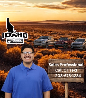 Staff member Rey Vega from ID_af5f6d83b1e2