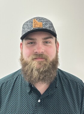 Staff member Kaedyn Hancock from ID_3eab15f70c17