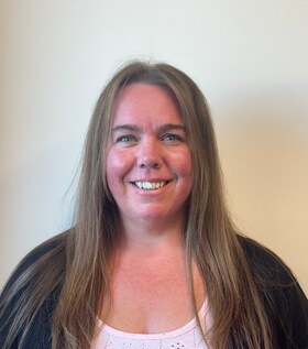 Staff member Courtney Bottoms from ID_af5f6d83b1e2