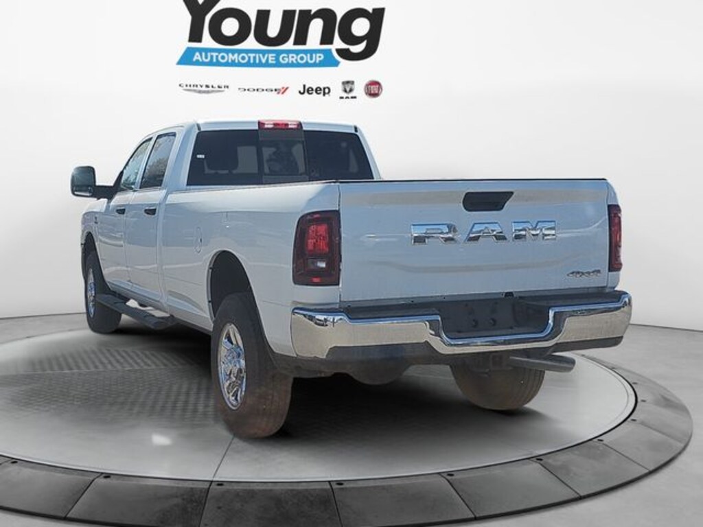 New 2026 Ram 3500 TRADESMAN CREW CAB 4X4 8' BOX Pickup