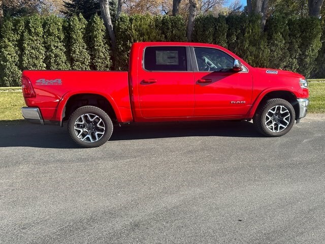 2025 Ram 1500 Laramie photo 2