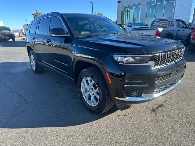 2023 Jeep Grand Cherokee L Limited's photo