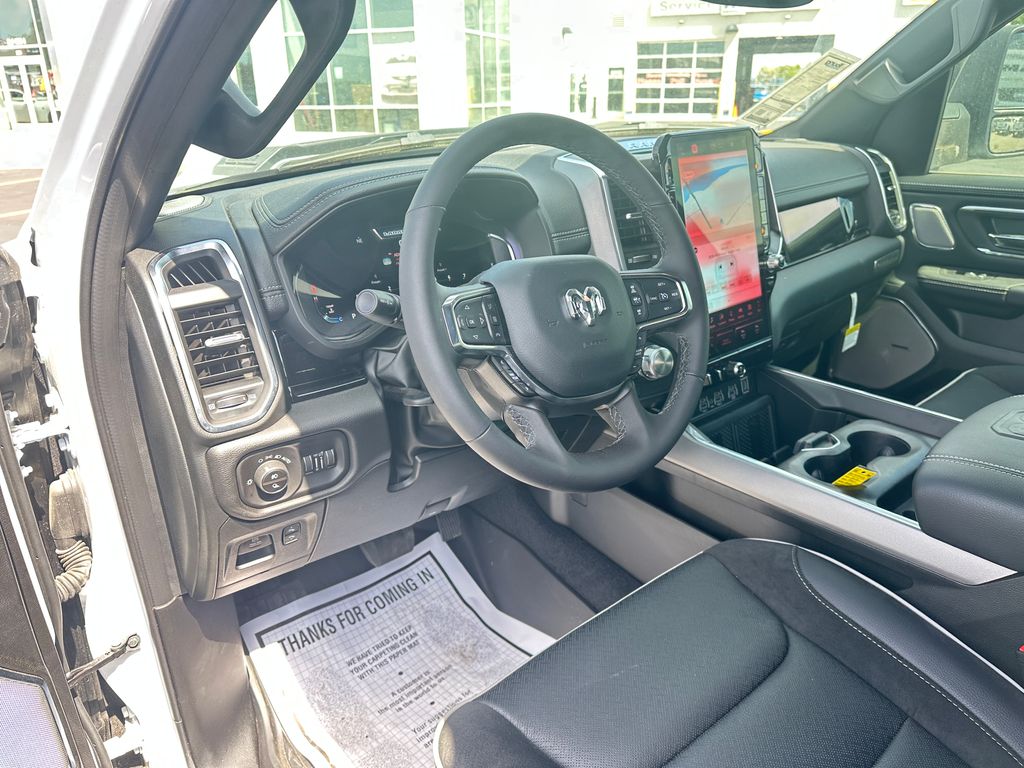 2026 RAM 1500 Laramie - Photo 14