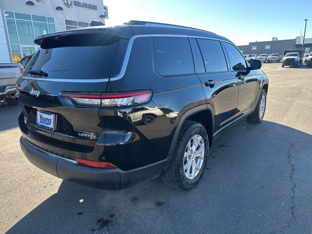 2023 Jeep Grand Cherokee Limited photo 3