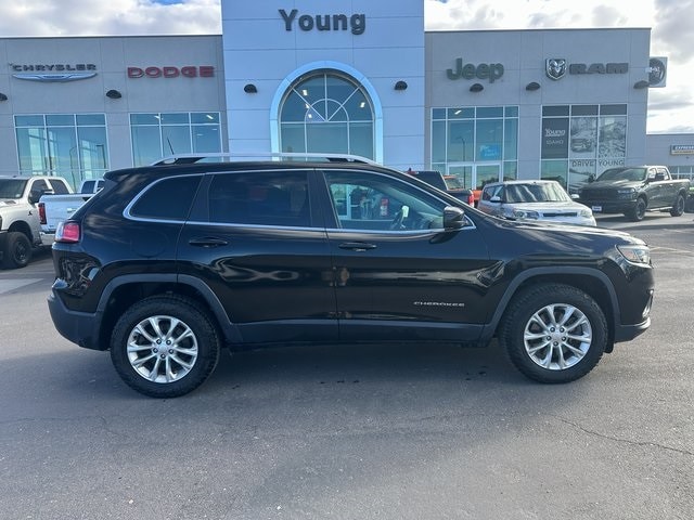 Used 2019 Jeep Cherokee Latitude with VIN 1C4PJMCB6KD108487 for sale in Burley, ID