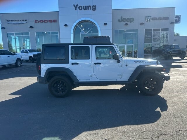2016 Jeep Wrangler Sport photo 2