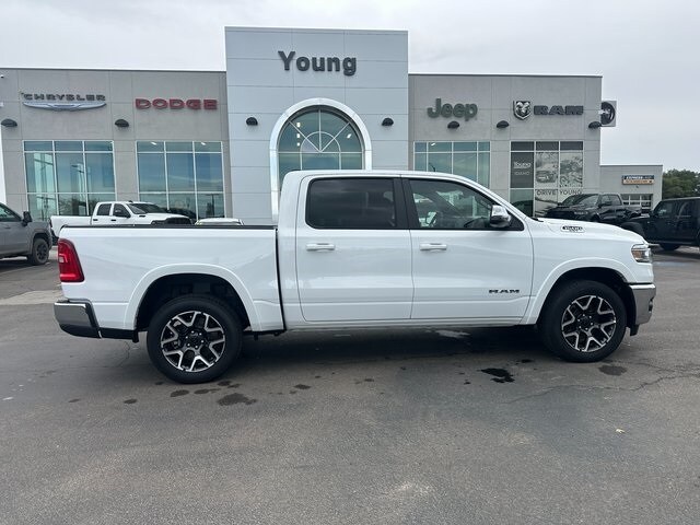2025 Ram 1500 Laramie photo 2