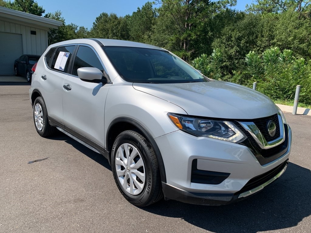 Used 2020 Nissan Rogue S with VIN JN8AT2MT5LW034677 for sale in Dothan, AL