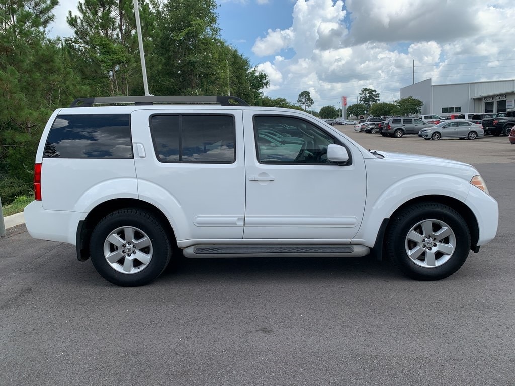 Used 2011 Nissan Pathfinder SV with VIN 5N1AR1NN3BC622965 for sale in Dothan, AL