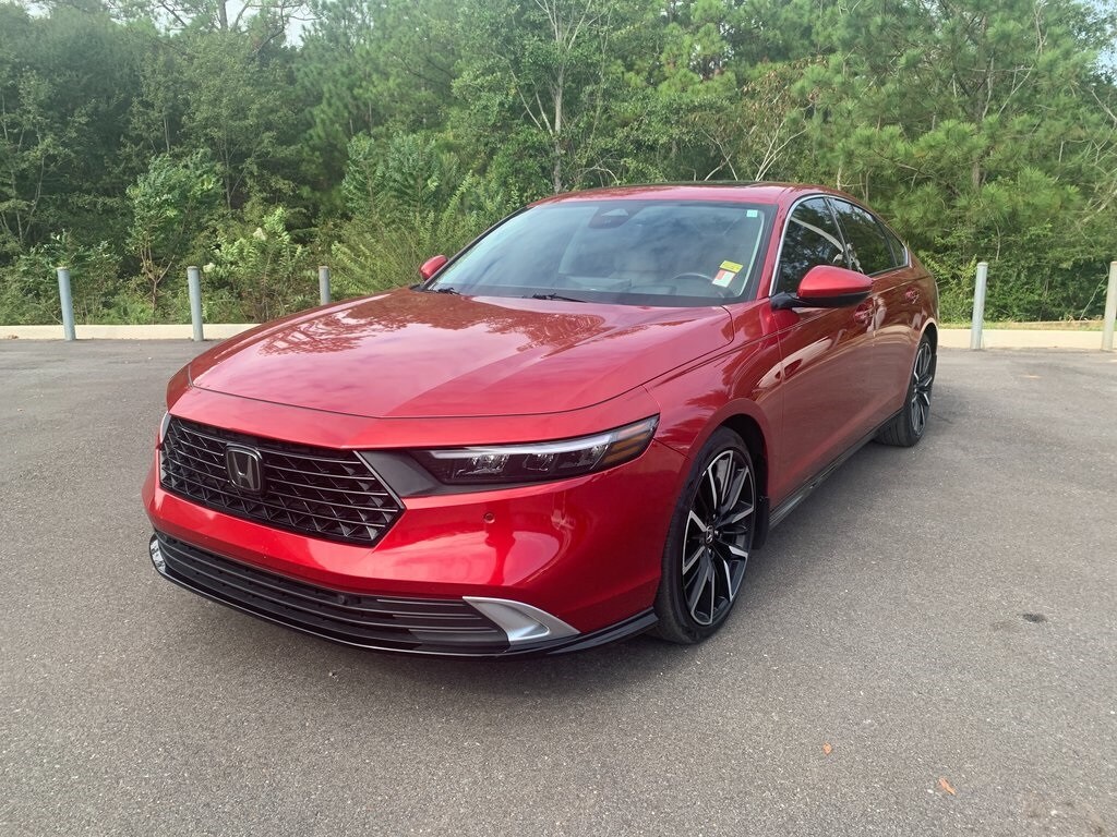2023 Honda Accord Hybrid Touring photo 4
