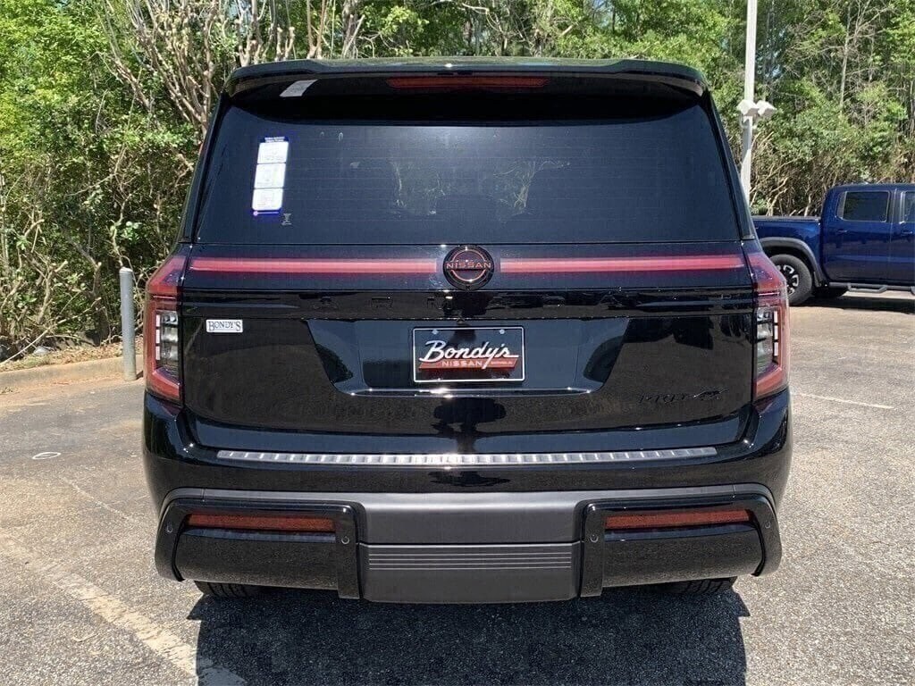 2025 Nissan Armada photo 4