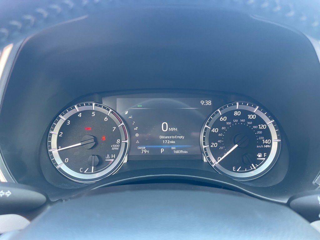 Used 2024 Toyota Highlander XLE SUV