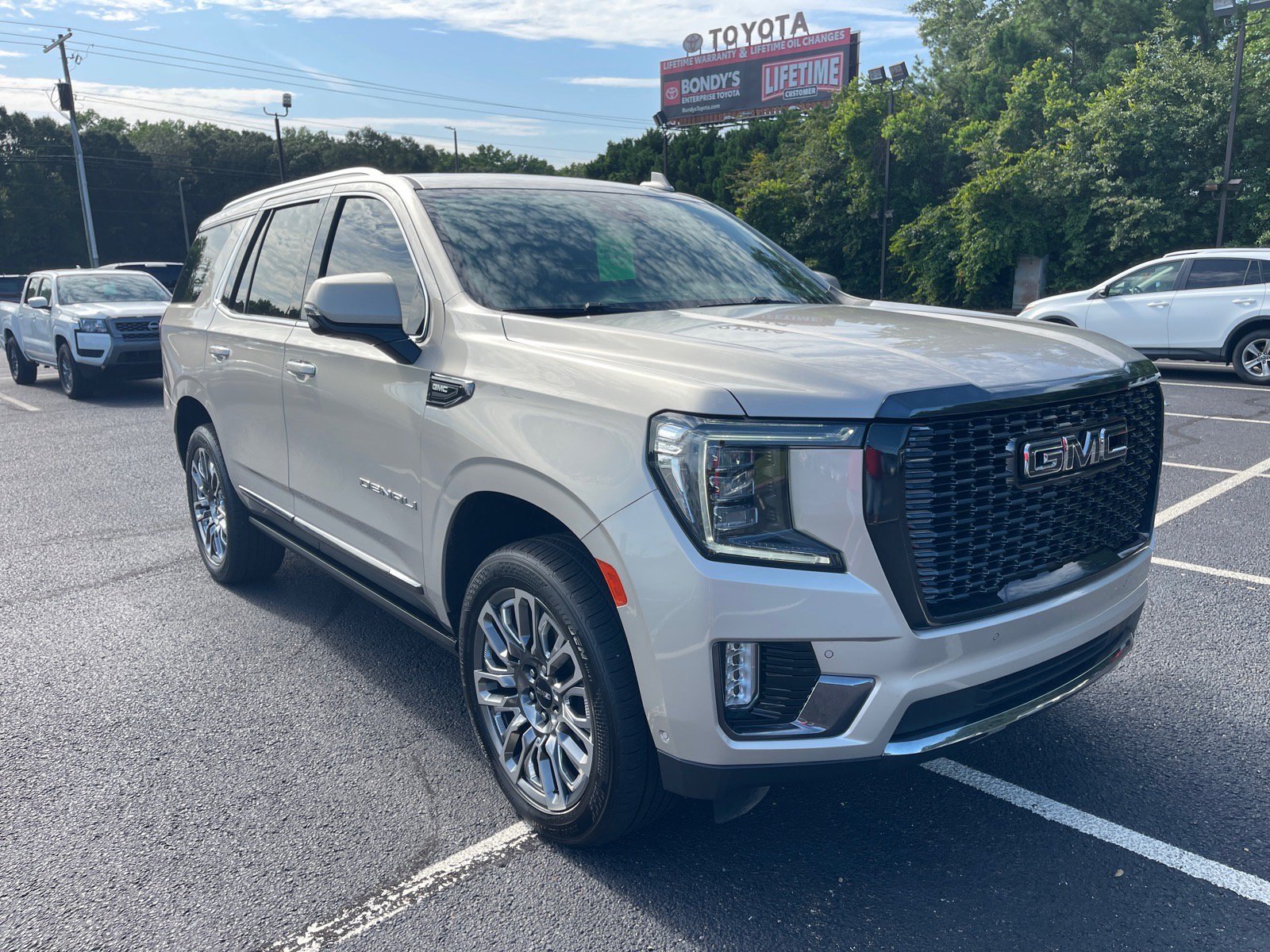 2023 GMC Yukon