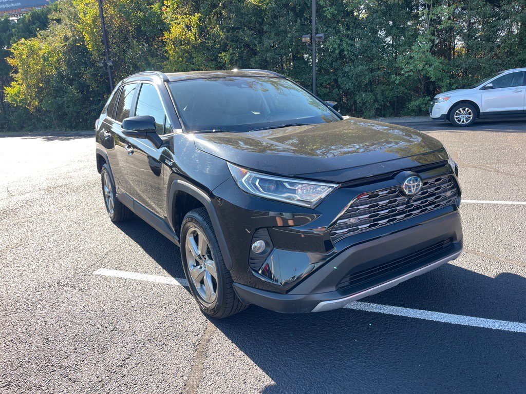 2020 Toyota RAV4 Limited's photo