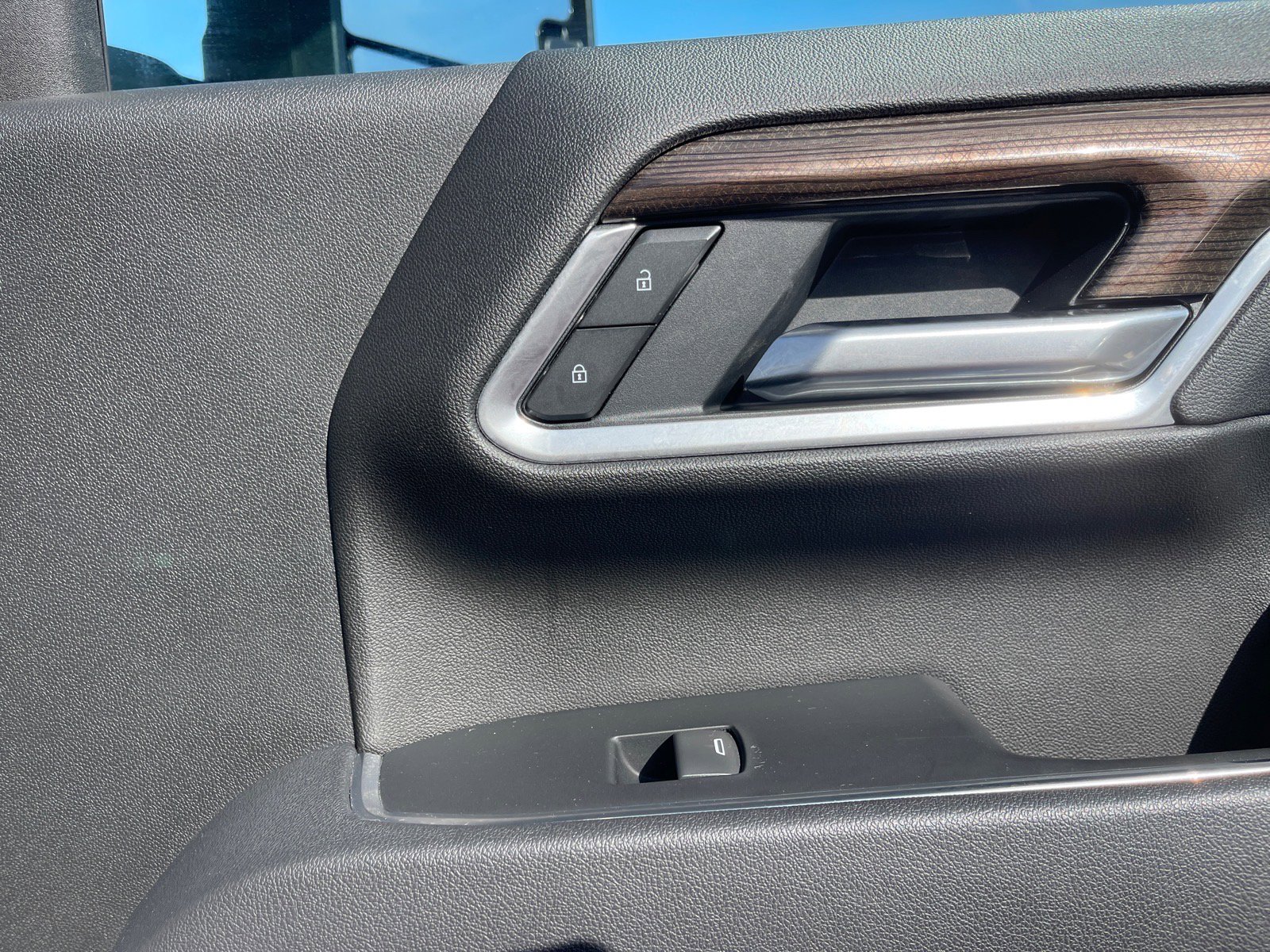 2025 Chevrolet Silverado 2500HD LT - Photo 20