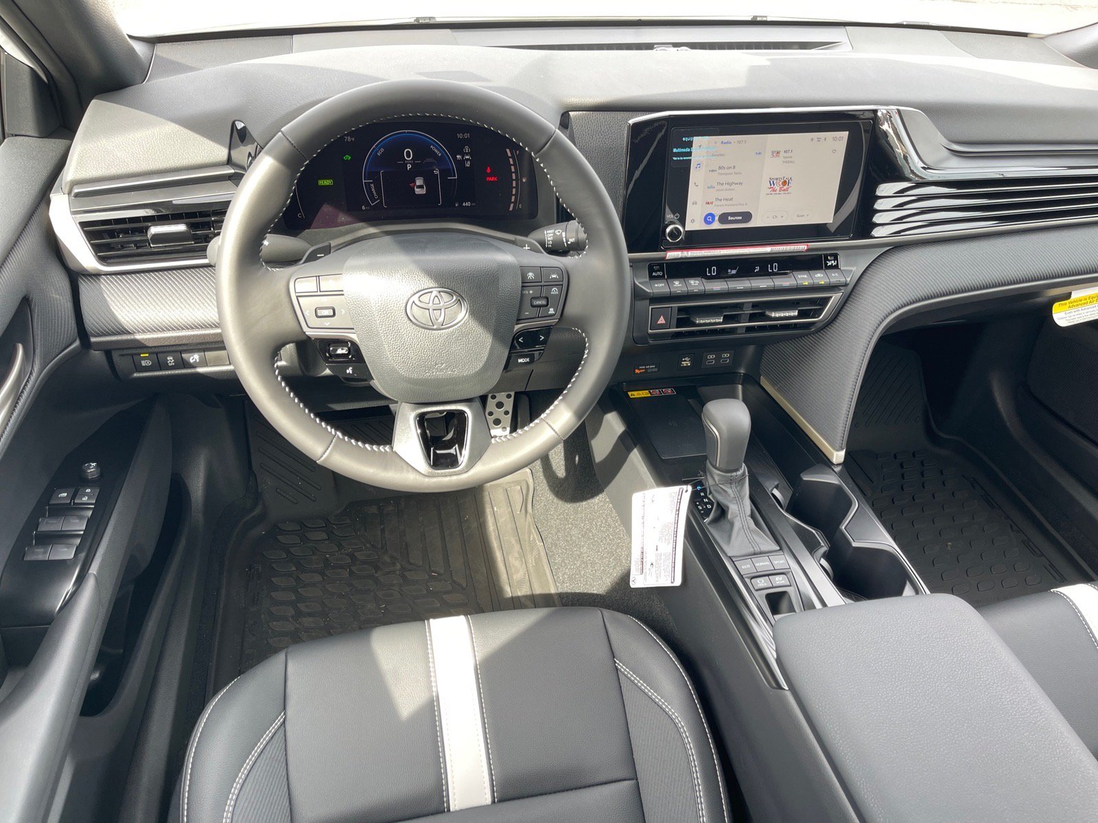 New 2026 Toyota Camry SE Sedan
