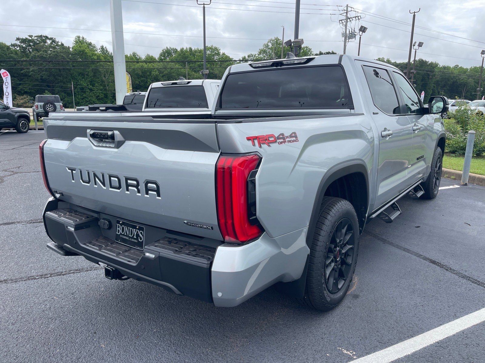 2026 Toyota Tundra Limited - Photo 14