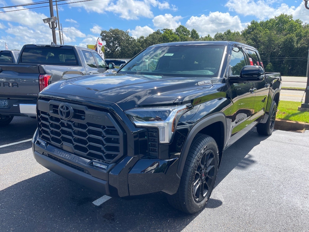 New 2026 Toyota Tundra i-FORCE MAX Limited i-FORCE MAX Truck CrewMax