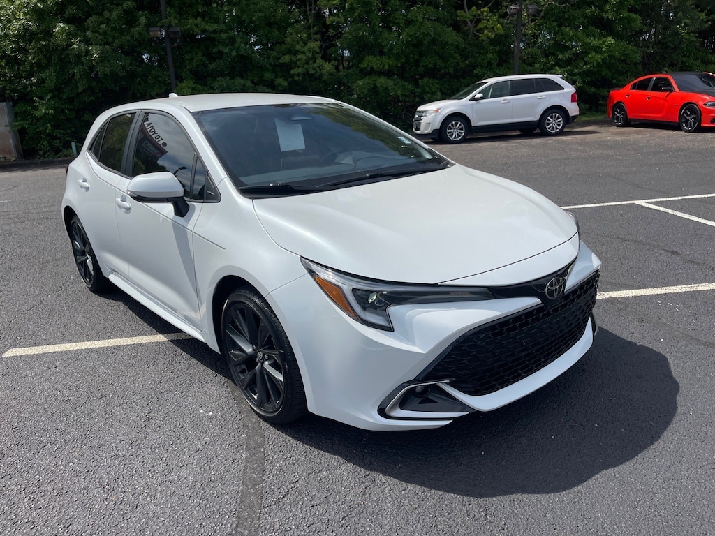 Used 2025 Toyota Corolla Hatchback XSE Hatchback