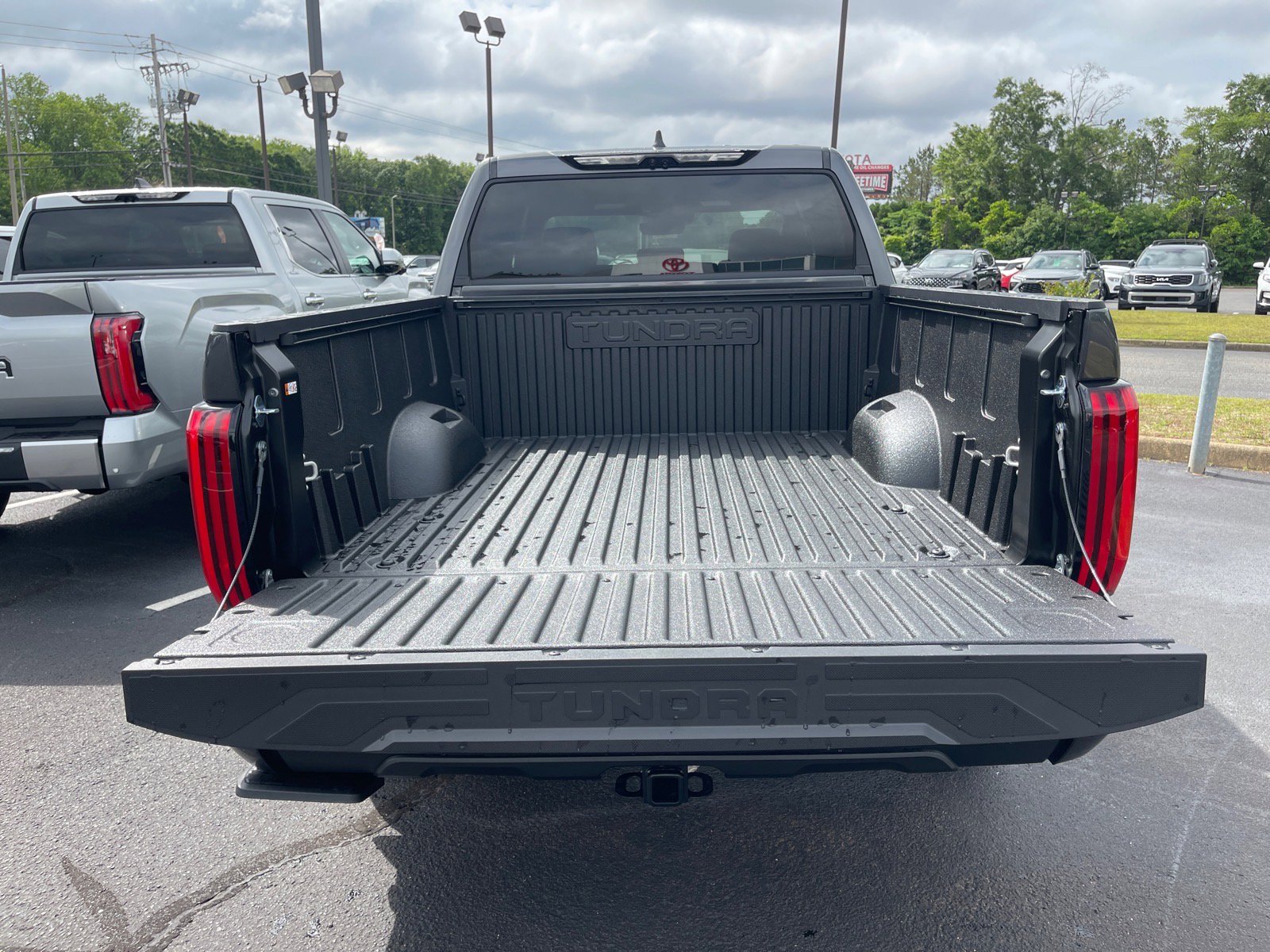 2026 Toyota Tundra Limited - Photo 12