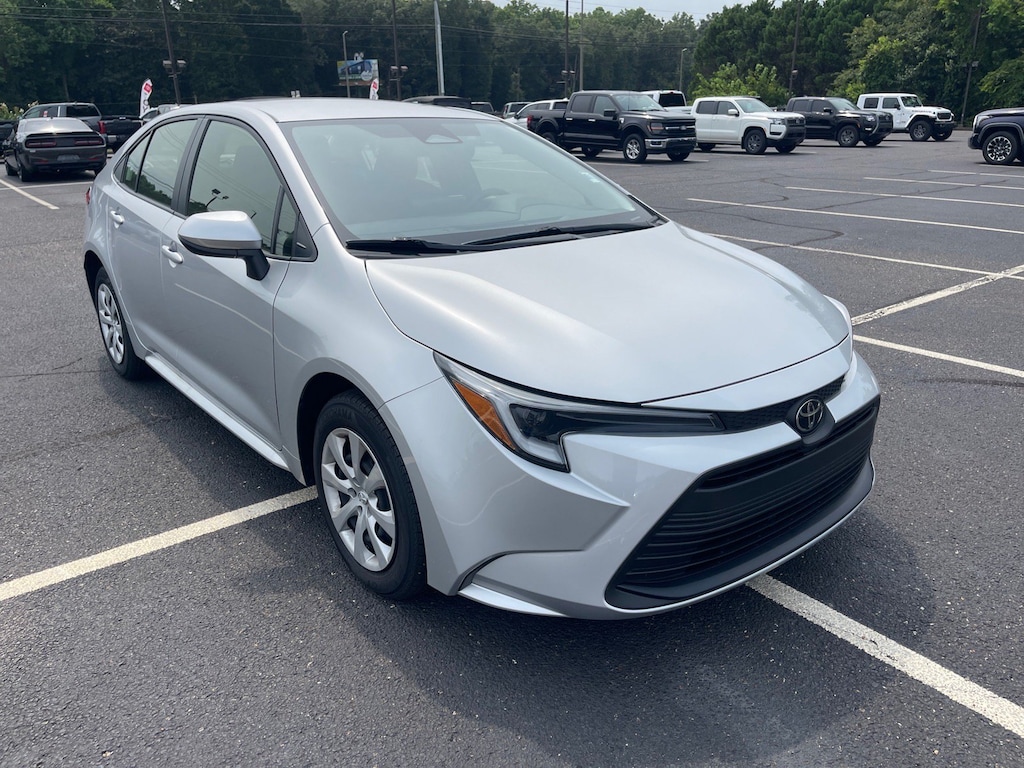 Used 2026 Toyota Corolla Hybrid LE Sedan