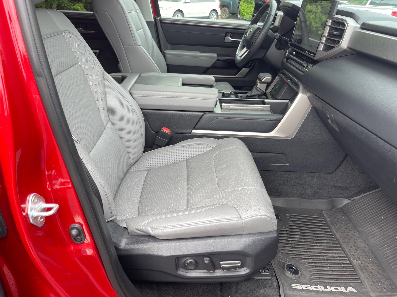 2024 Toyota Sequoia Limited - Photo 19