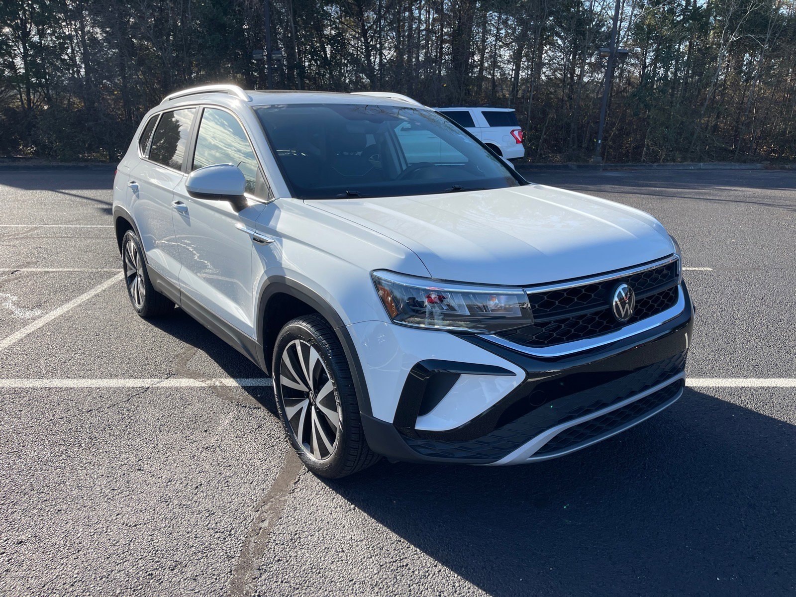 2024 Volkswagen Taos SE