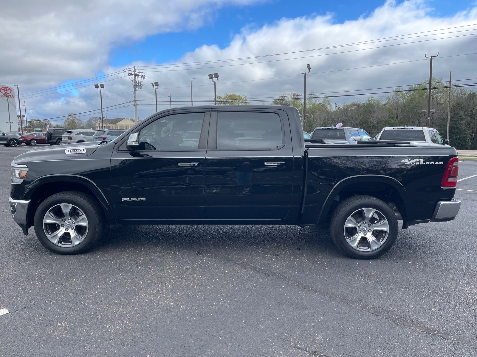 2022 RAM Ram 1500 Pickup Laramie - Photo 13