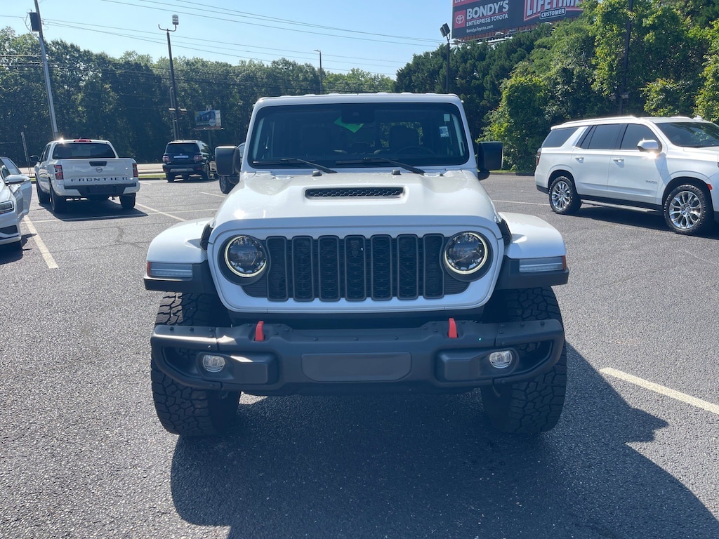 Used 2024 Jeep Gladiator Mojave Truck Crew Cab