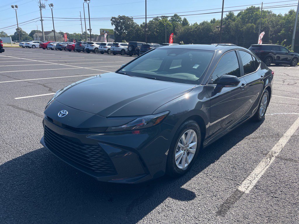 2025 Toyota Camry LE photo 2