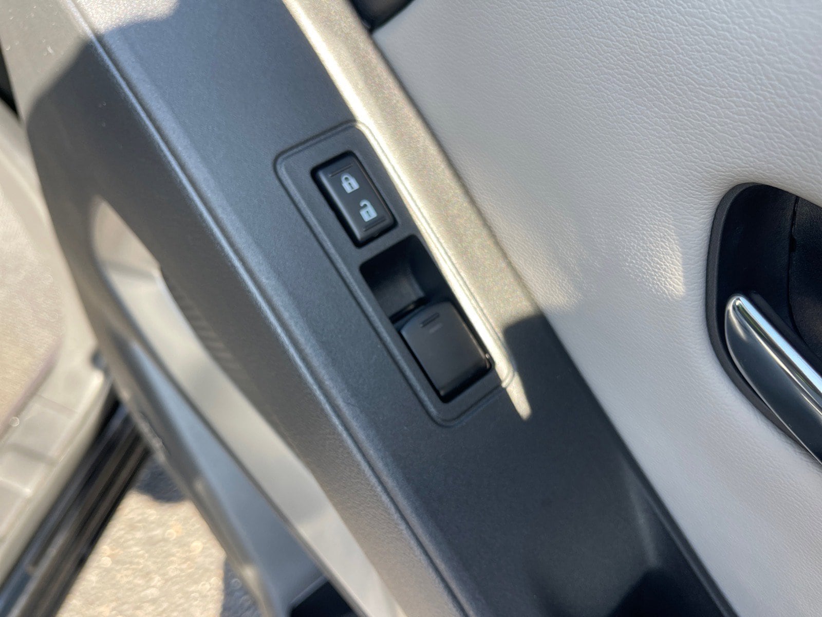 2025 Nissan Frontier SV - Photo 20