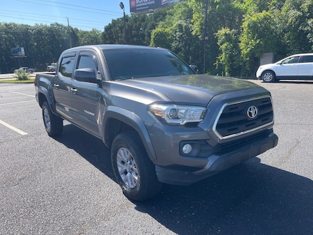 2017 Toyota Tacoma SR5 V6 Truck Double Cab