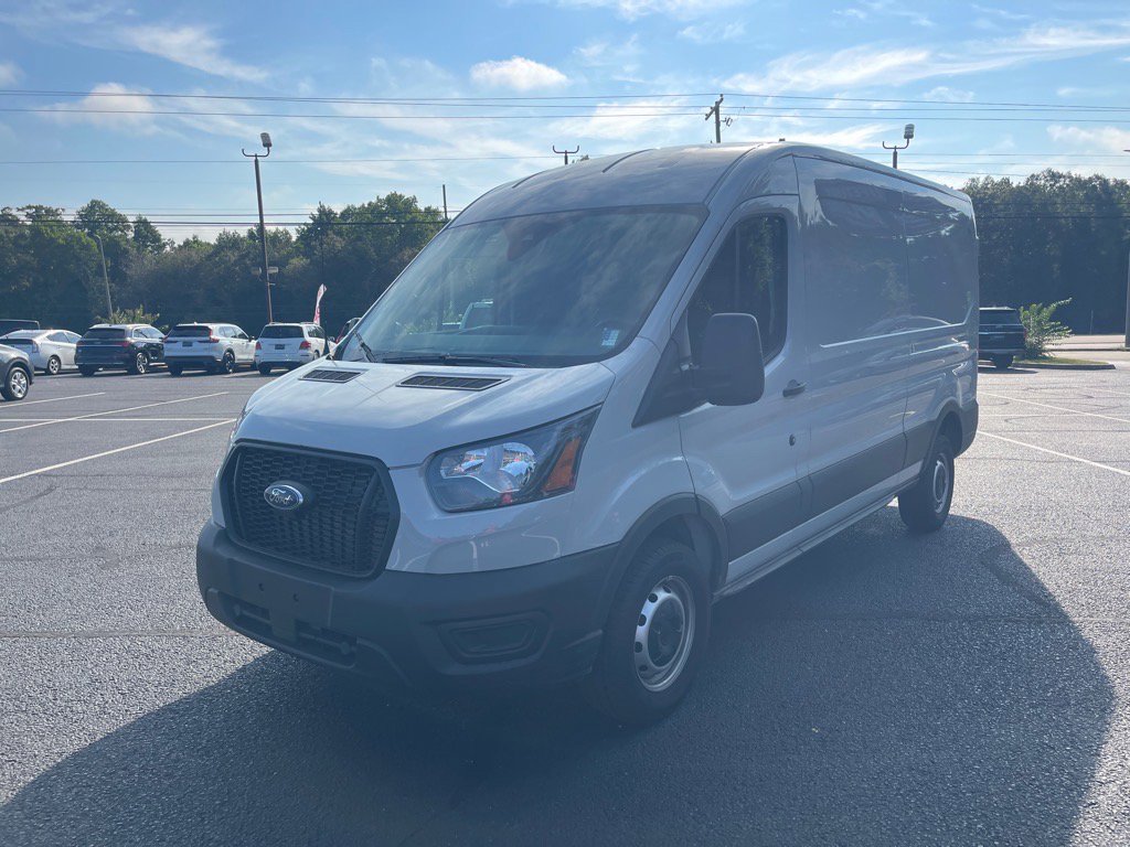 2025 Ford Transit photo 3