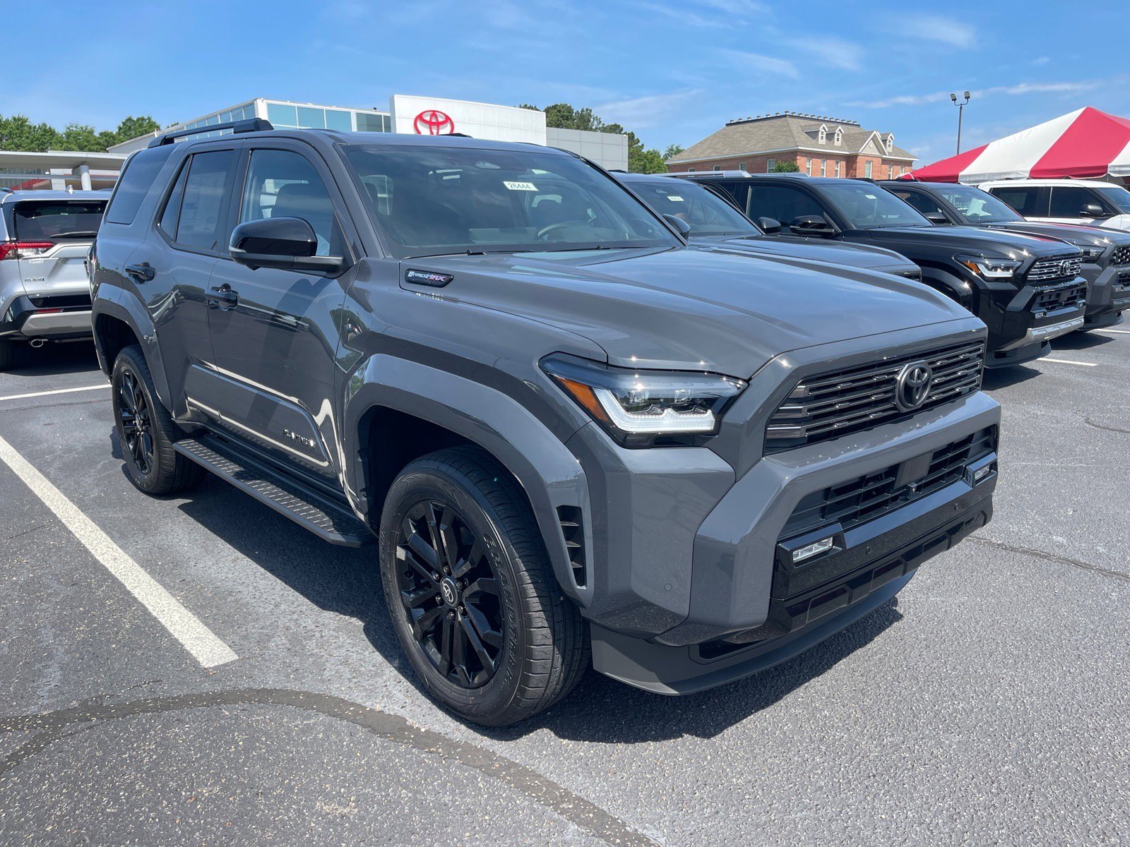 2026 Toyota 4Runner Hybrid Platinum i-FORCE MAX 4WD's photo