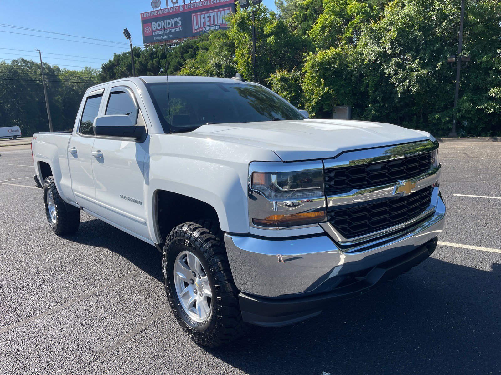 2017 Chevrolet Silverado 1500 LT 4X4 Double Cab Std Box's photo
