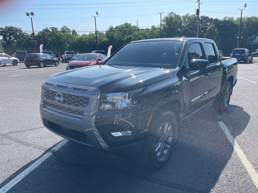 Used 2025 Nissan Frontier SV Truck Crew Cab