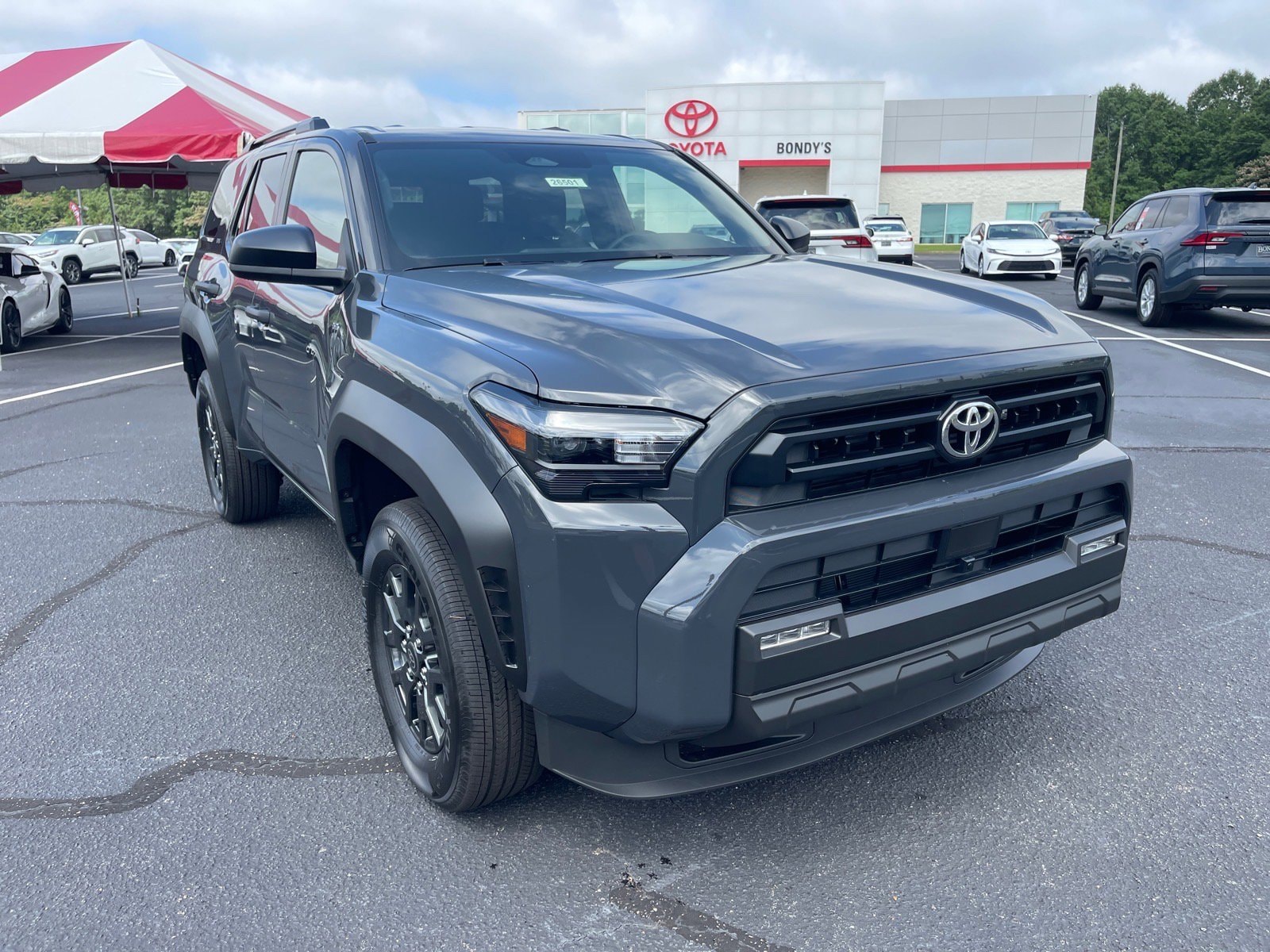 2026 Toyota 4Runner SR5 2WD's photo