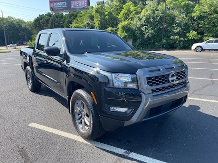 2025 Nissan Frontier SV Truck Crew Cab