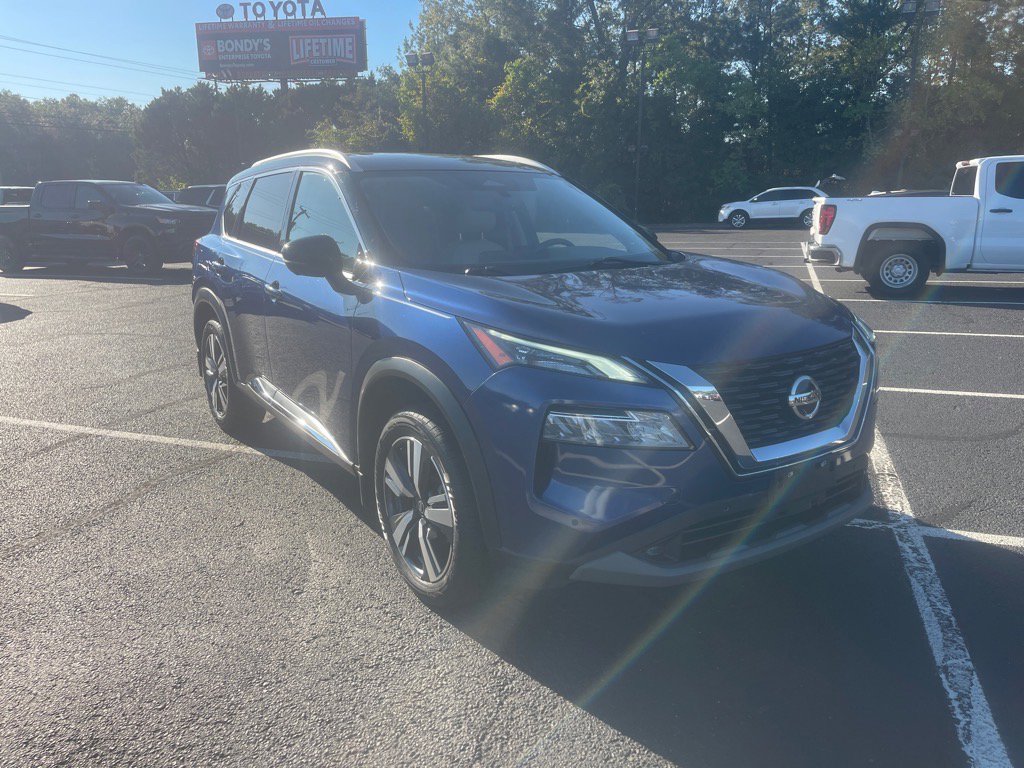 2021 Nissan Rogue SL's photo