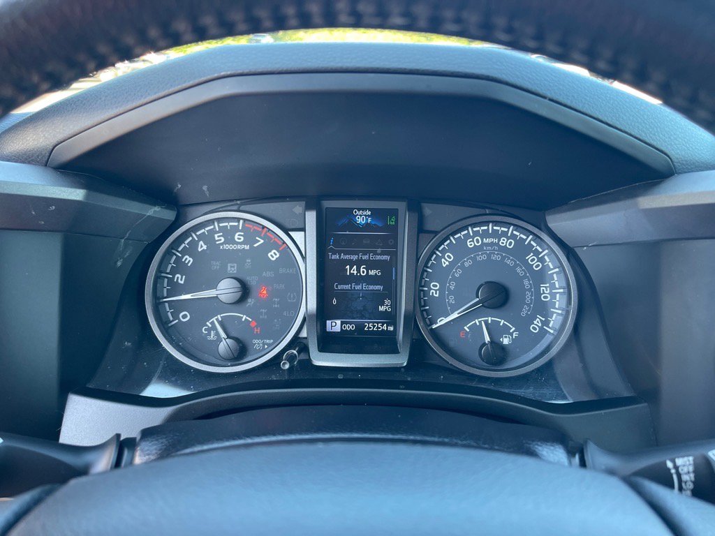 2022 Toyota Tacoma TRD Off-Road V6 photo 3