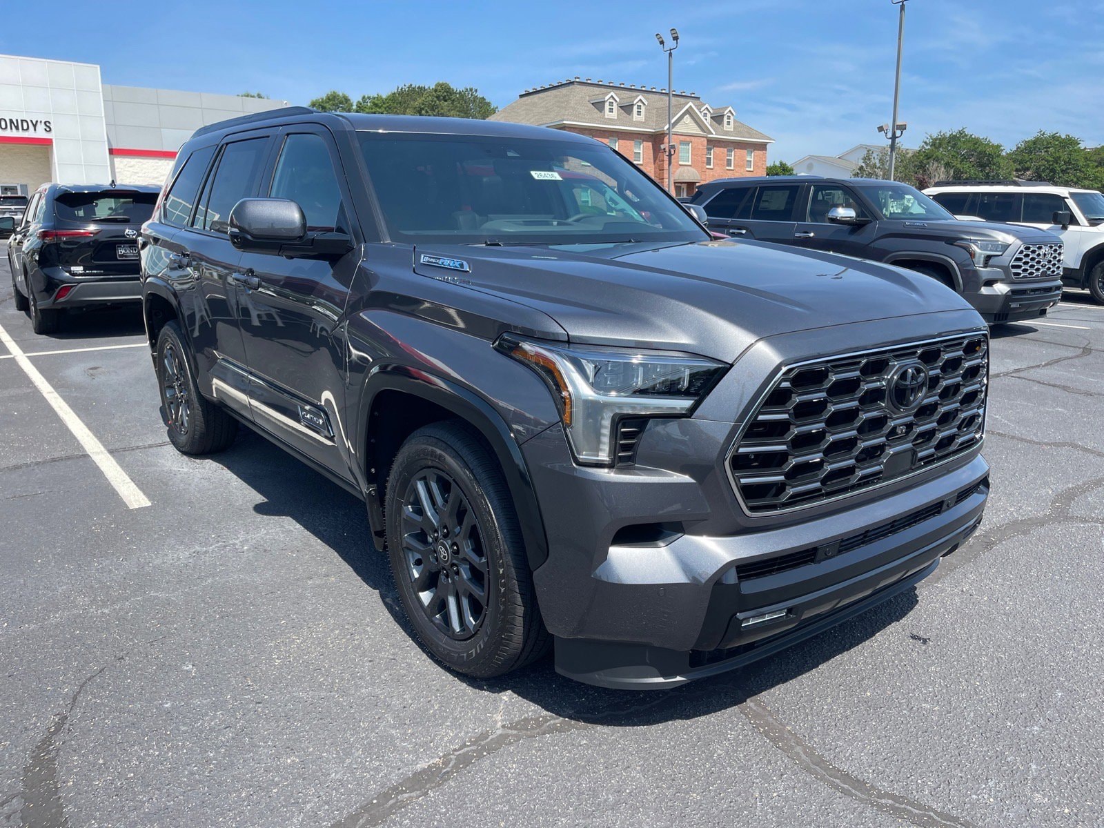 2026 Toyota Sequoia Platinum 4WD i-FORCE MAX Hybrid's photo