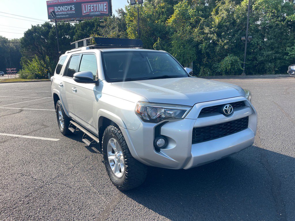 2018 Toyota 4Runner SR5 Premium's photo