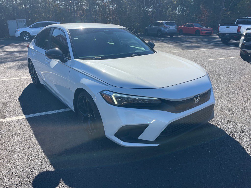 2023 Honda Civic Hatchback Sport's photo